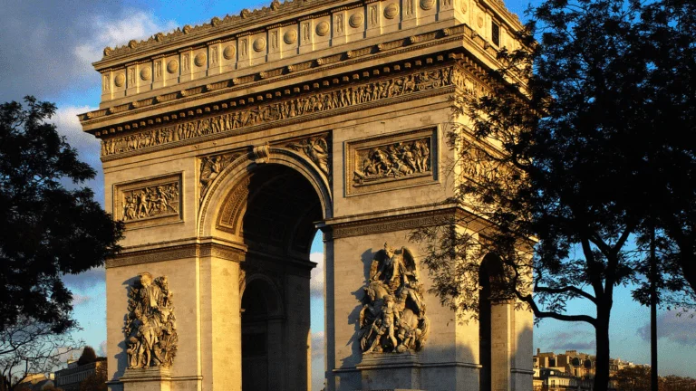 when do Arc de Triomphe tickets go on sale?