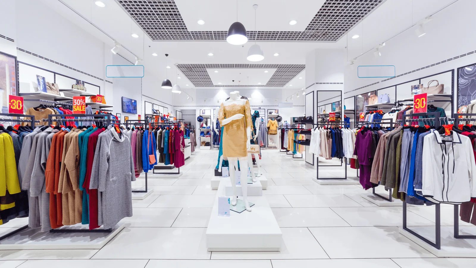 Best Fashion Stores for Women at Charles de Gaulle Airport