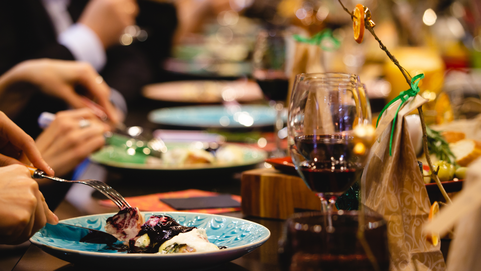 Top Restaurants Near Disneyland | My Top Adventure Tips