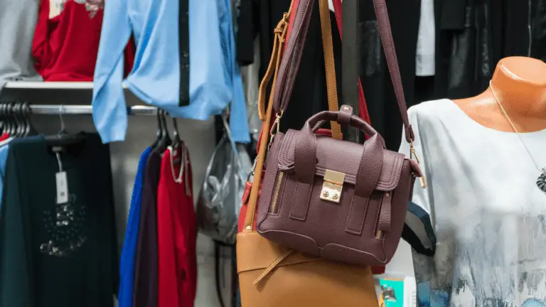 women's stores near Stade de France