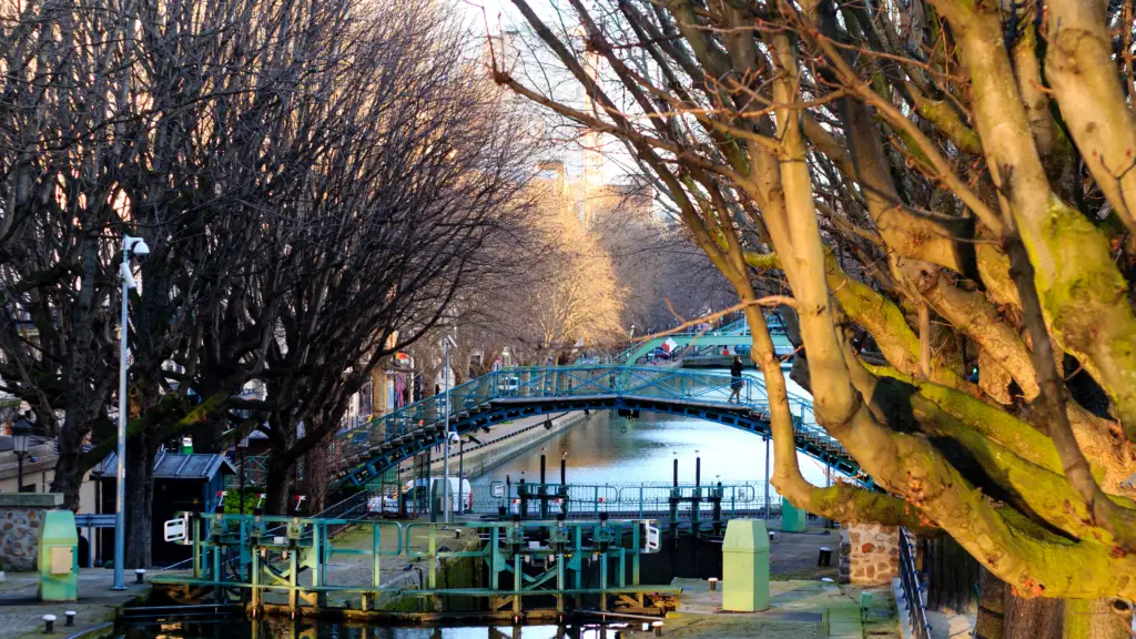 Canal Saint-Martin Paris Canal Saint-Martin Paris